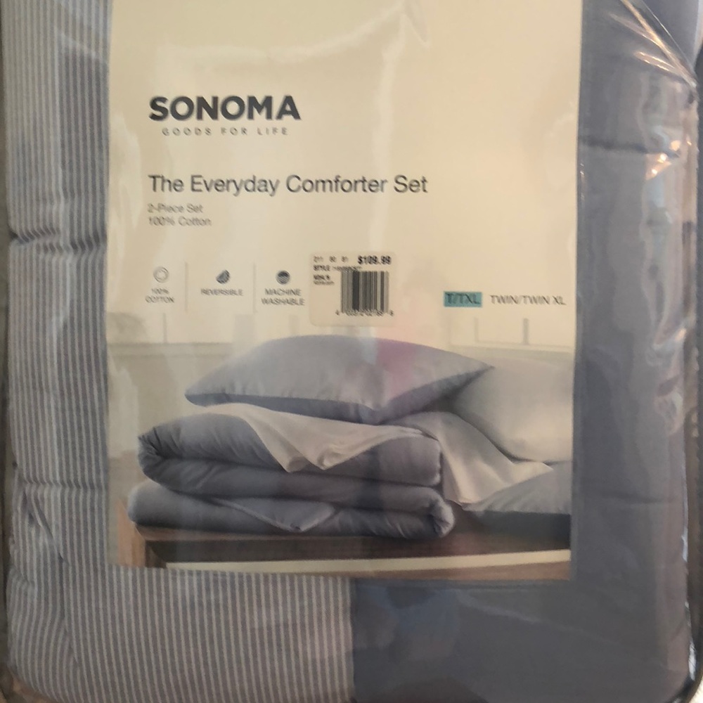 Sonoma Everyday Comforter set Twin XL